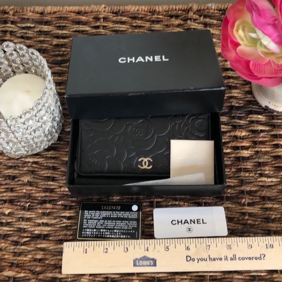 CHANEL Handbags - Chanel wallet